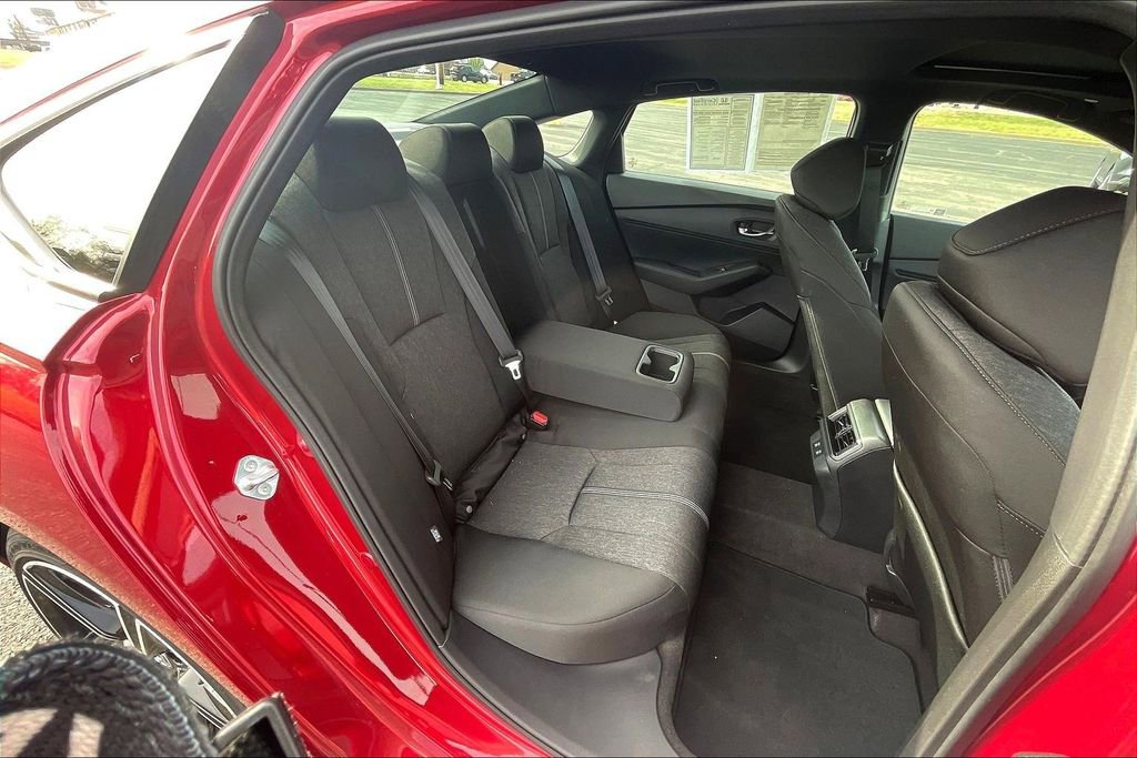 Certified 2025 Honda Accord Sport image 11