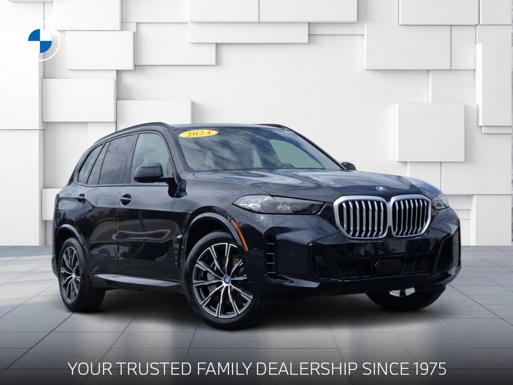 Certified 2024 BMW X5 xDrive50e w/ M Sport Package AWD/4WD image 1