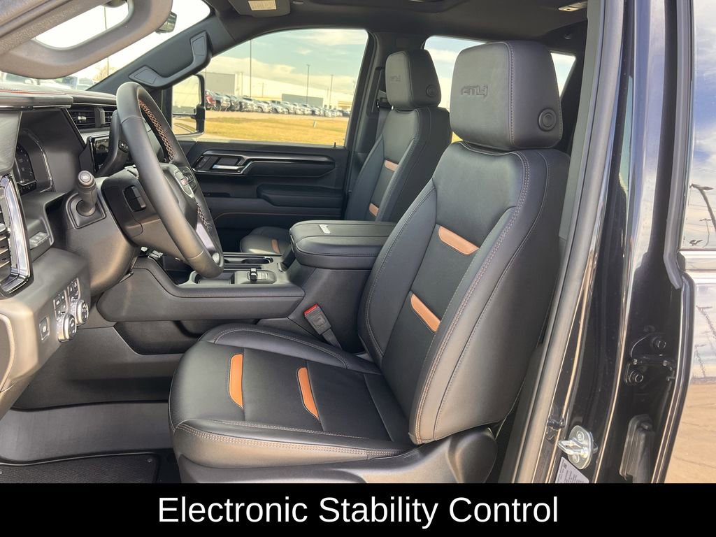 Used 2025 GMC Sierra 2500 AT4 w/ AT4 Premium Plus Package image 29