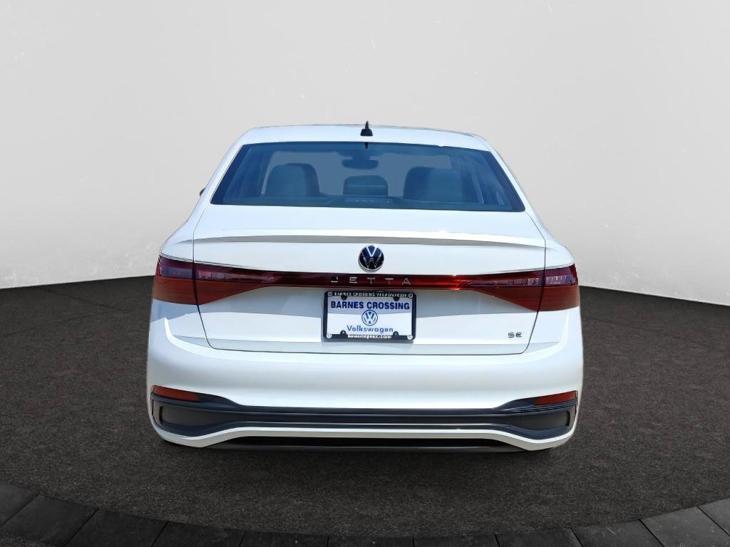Certified 2025 Volkswagen Jetta SE w/ Sunroof Package FWD image 6