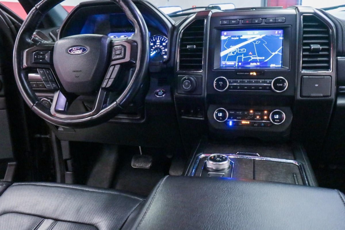 Used 2021 Ford Expedition Max Limited AWD/4WD image 26