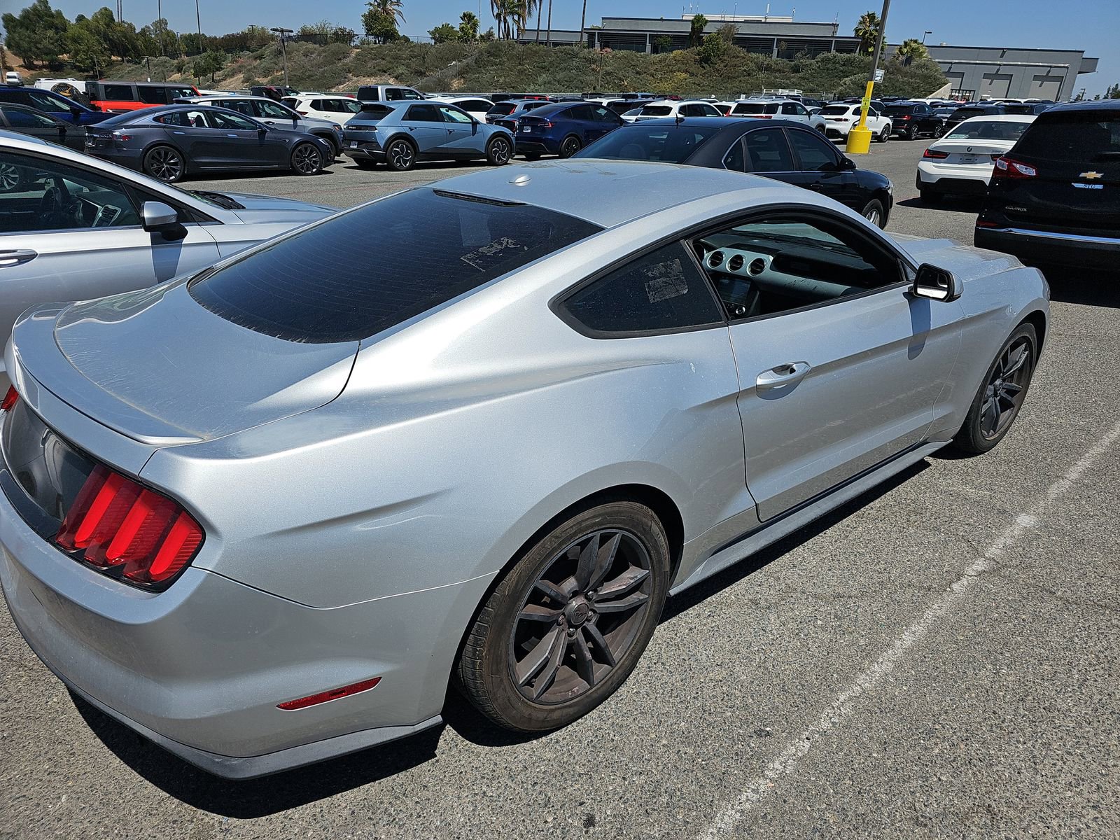 Used 2017 Ford Mustang Premium RWD image 6