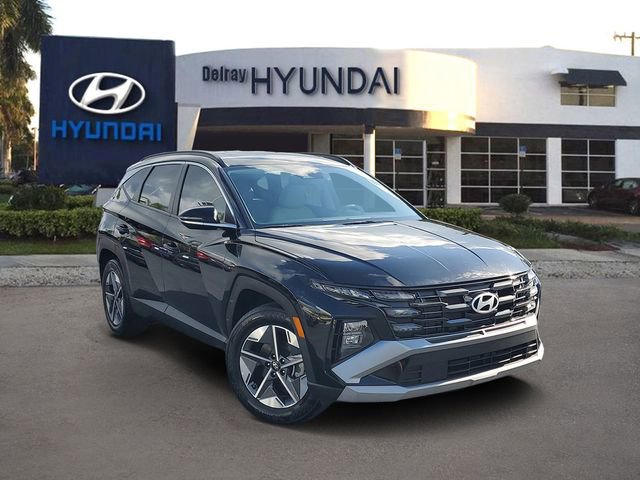 Certified 2025 Hyundai Tucson SEL FWD image 1