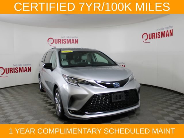 Used 2023 Toyota Sienna XSE AWD/4WD image 12