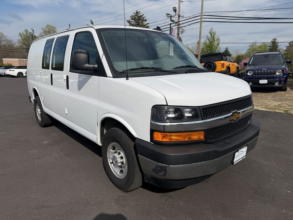 Used 2024 Chevrolet Express 2500 w/ Driver Convenience Package image 2