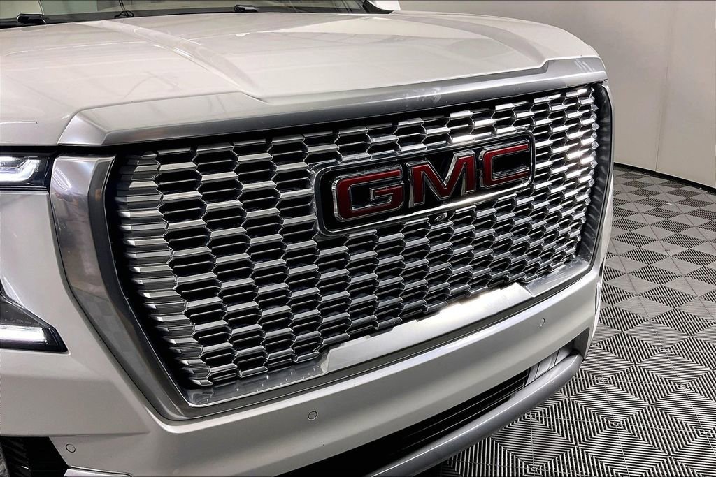 Used 2021 GMC Yukon Denali w/ Denali Ultimate Package image 41