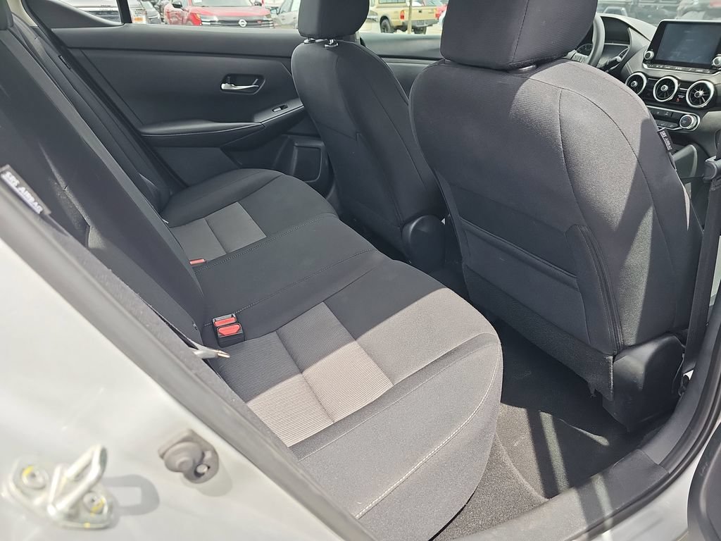 Used 2023 Nissan Sentra SV FWD image 15