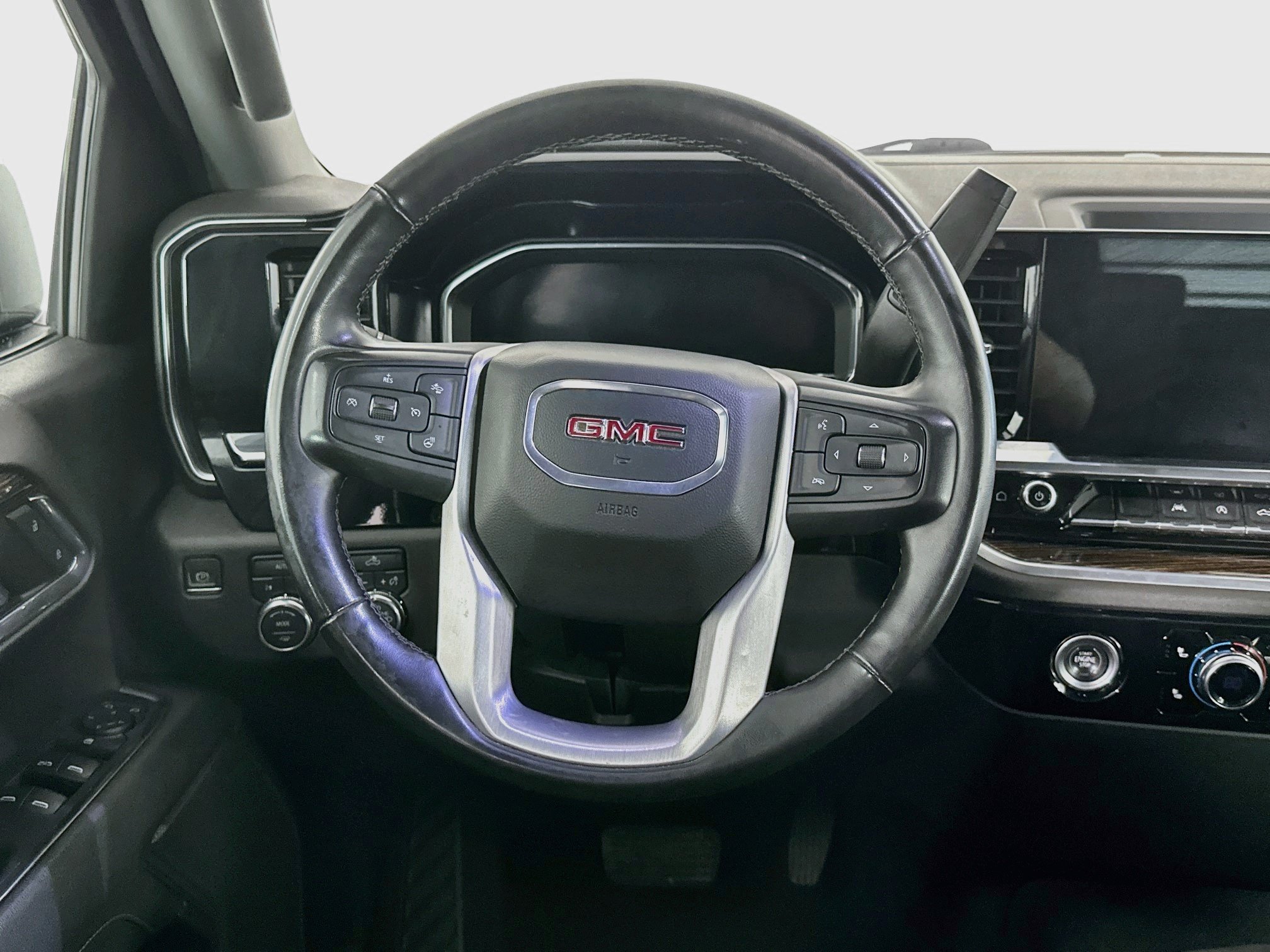 Used 2023 GMC Sierra 1500 SLE AWD/4WD image 17