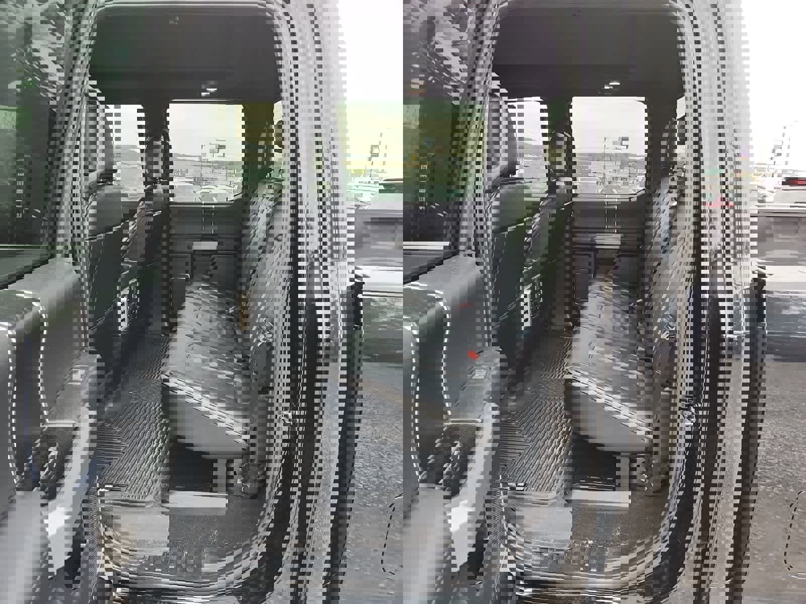 Used 2018 Ford F250 Platinum w/ Platinum Ultimate Package image 25