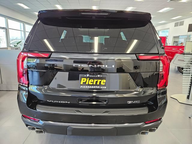 New 2026 GMC Yukon Denali Ultimate AWD/4WD image 3