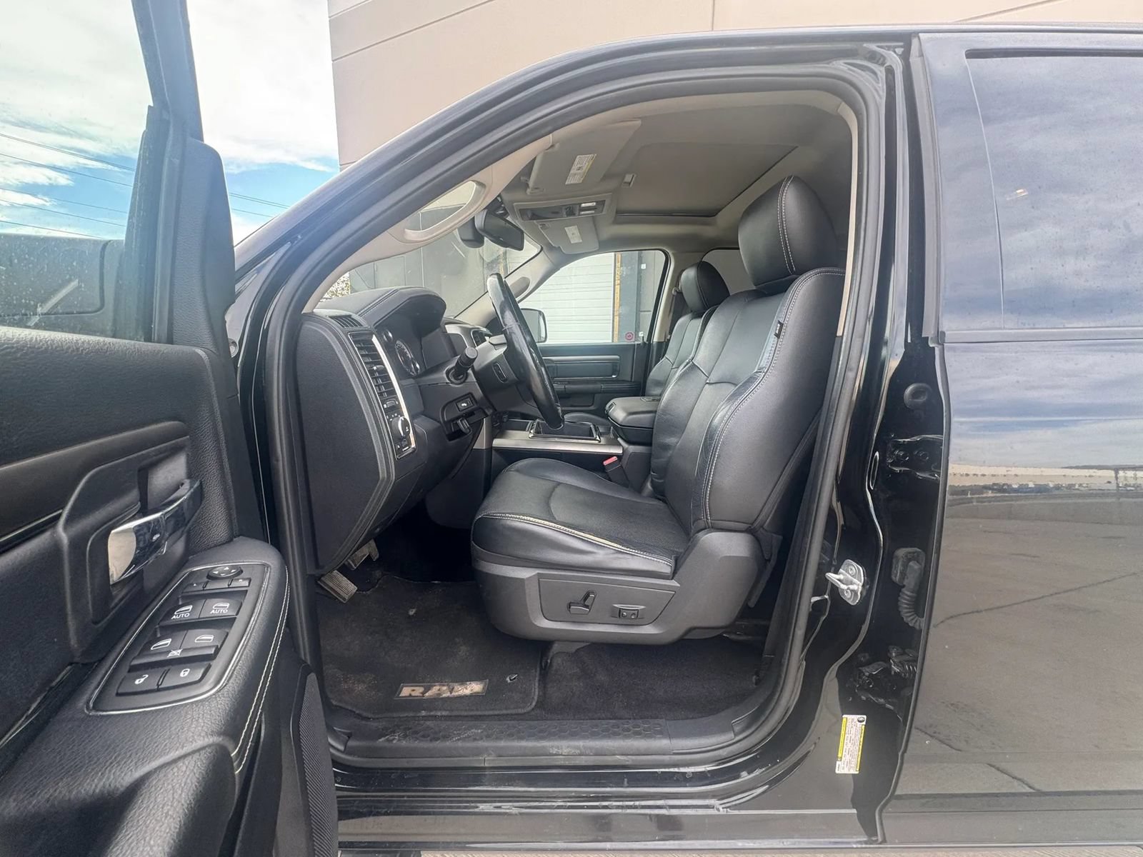 Used 2014 RAM 1500 Sport w/ Trailer Tow Group AWD/4WD image 11