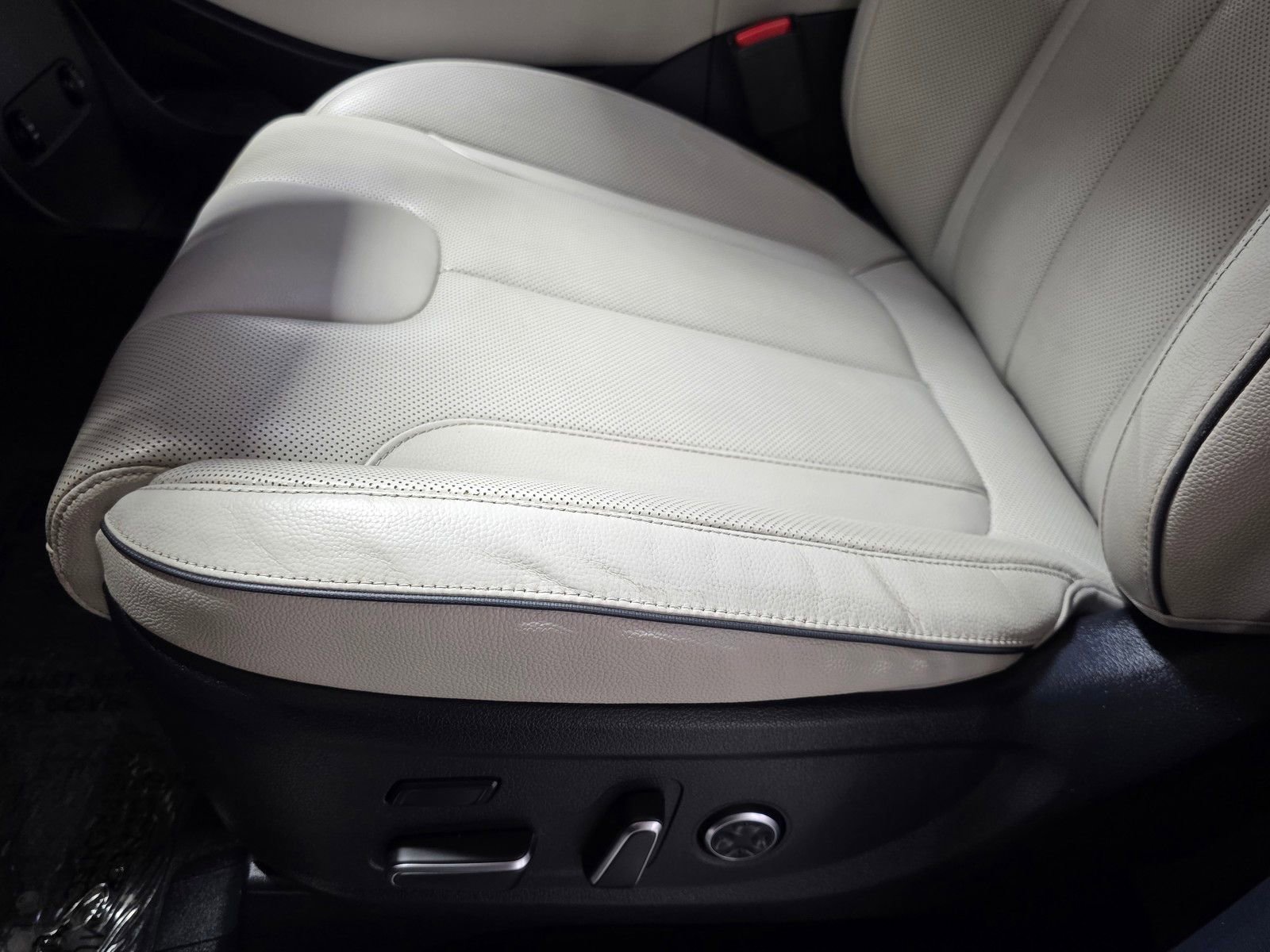 Used 2023 Hyundai Palisade Limited image 26