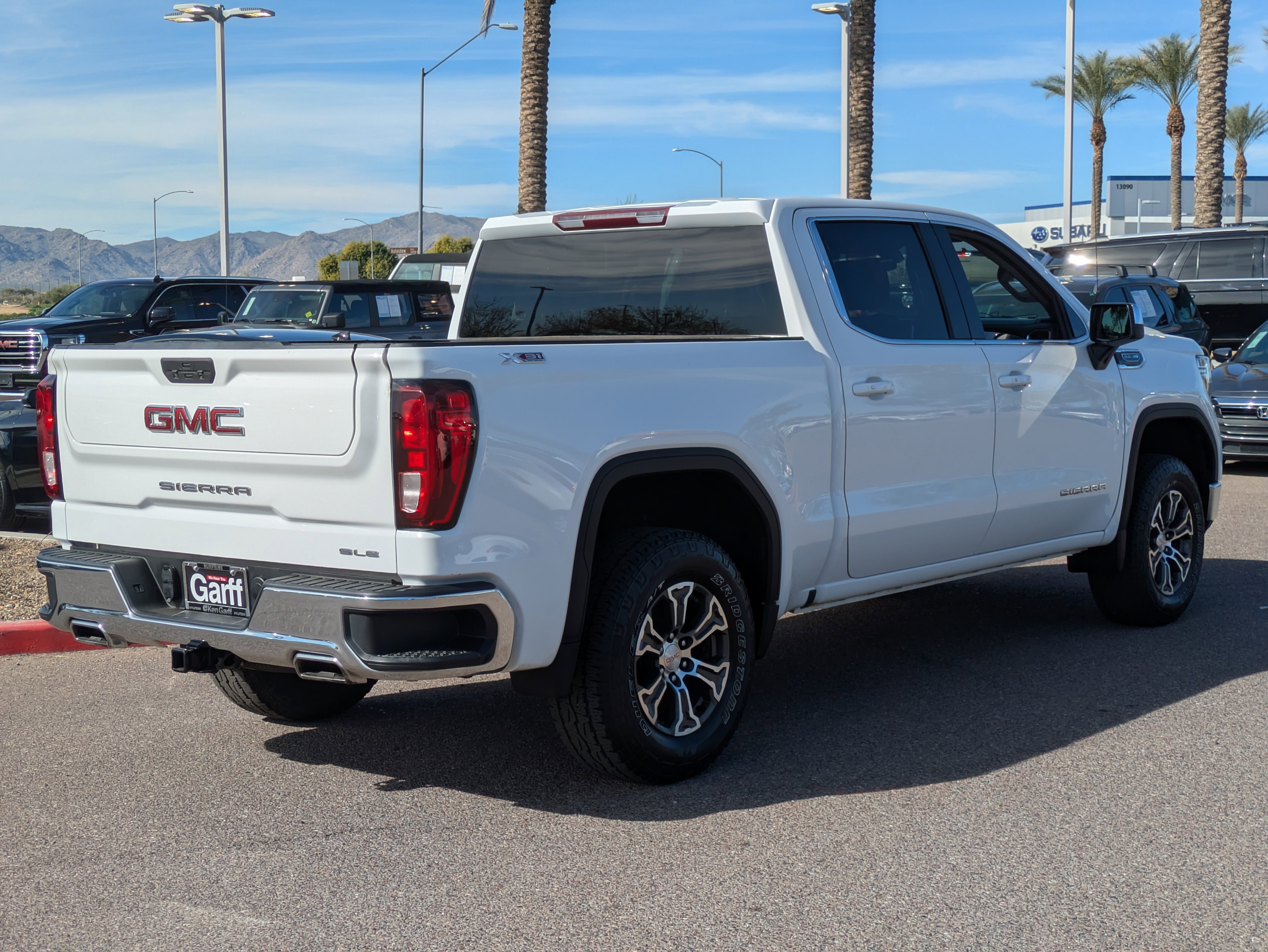 Used 2022 GMC Sierra 1500 SLE w/ X31 Off-Road Package image 3