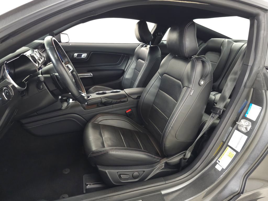 Used 2020 Ford Mustang GT Premium w/ GT Performance Package RWD image 16