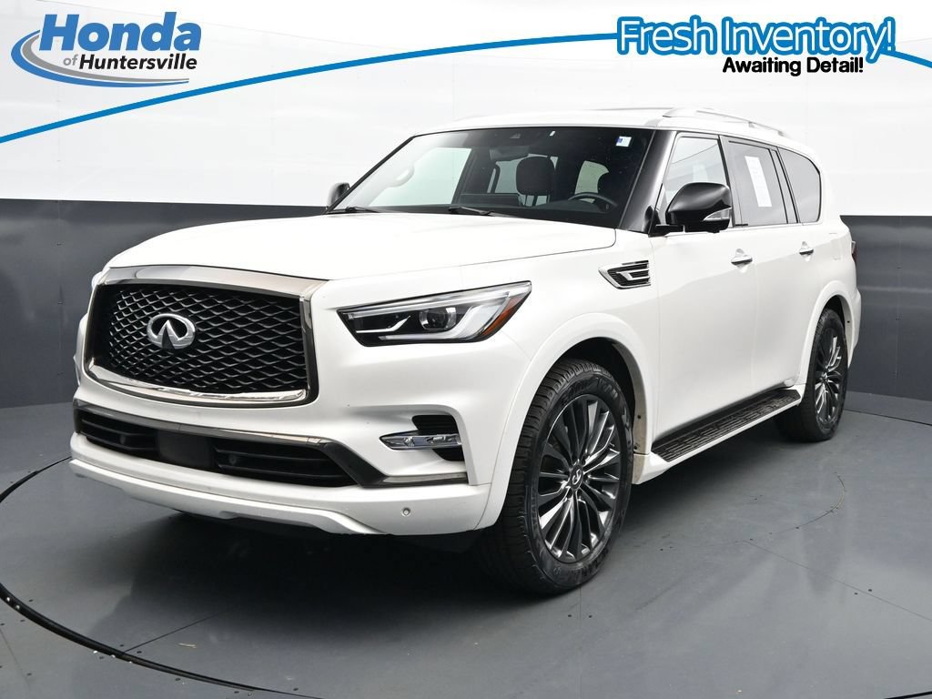 Used 2024 INFINITI QX80 Sensory AWD/4WD image 4