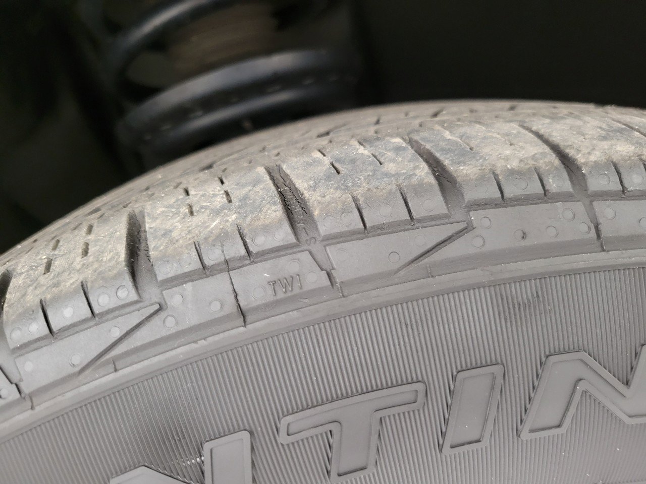 Used 2023 Chevrolet Traverse LT w/ LT Premium Package image 5