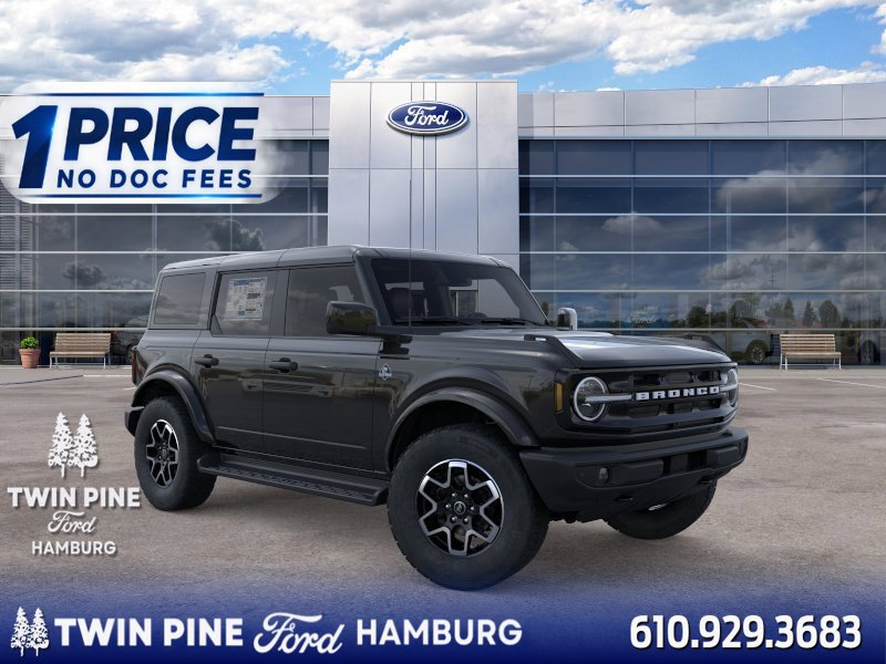 New 2026 Ford Bronco Outer Banks AWD/4WD image 1
