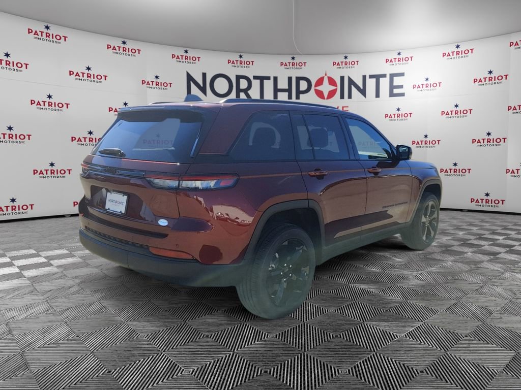 New 2025 Jeep Grand Cherokee 4WD image 7