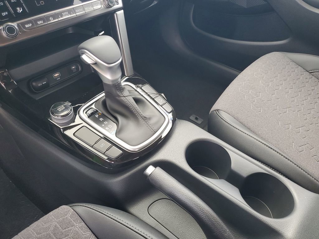 New 2026 Kia Seltos S FWD image 18
