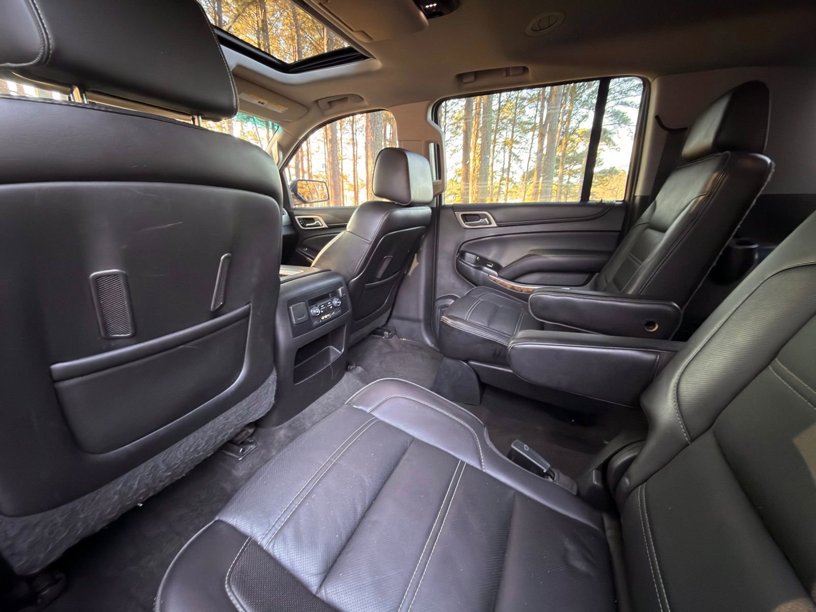 Used 2015 GMC Yukon XL Denali w/ Open Road Package image 15