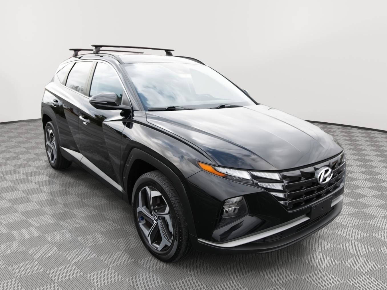 Used 2023 Hyundai Tucson SEL w/ Convenience Package AWD/4WD image 3