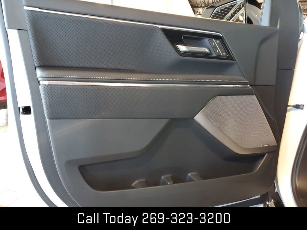 New 2025 GMC Sierra EV Denali image 17