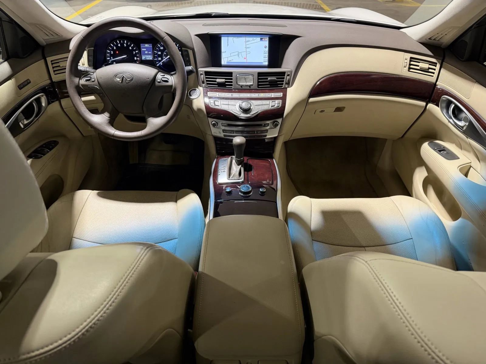 Used 2015 INFINITI Q70 3.7 AWD/4WD image 7