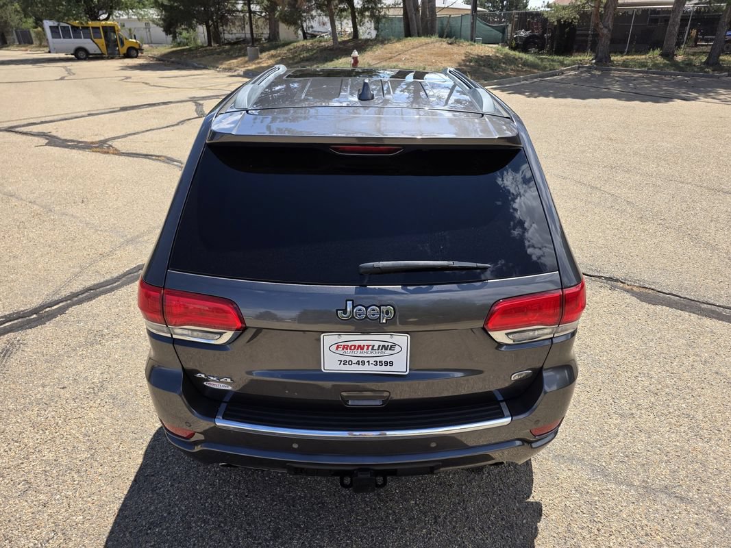 Used 2018 Jeep Grand Cherokee Overland AWD/4WD image 6