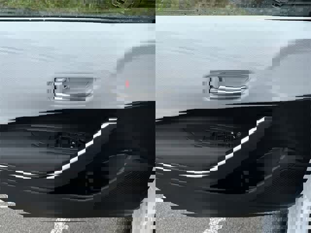 New 2024 Toyota Corolla SE image 16