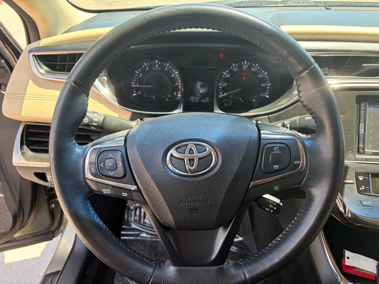 Used 2013 Toyota Avalon XLE Premium FWD image 16