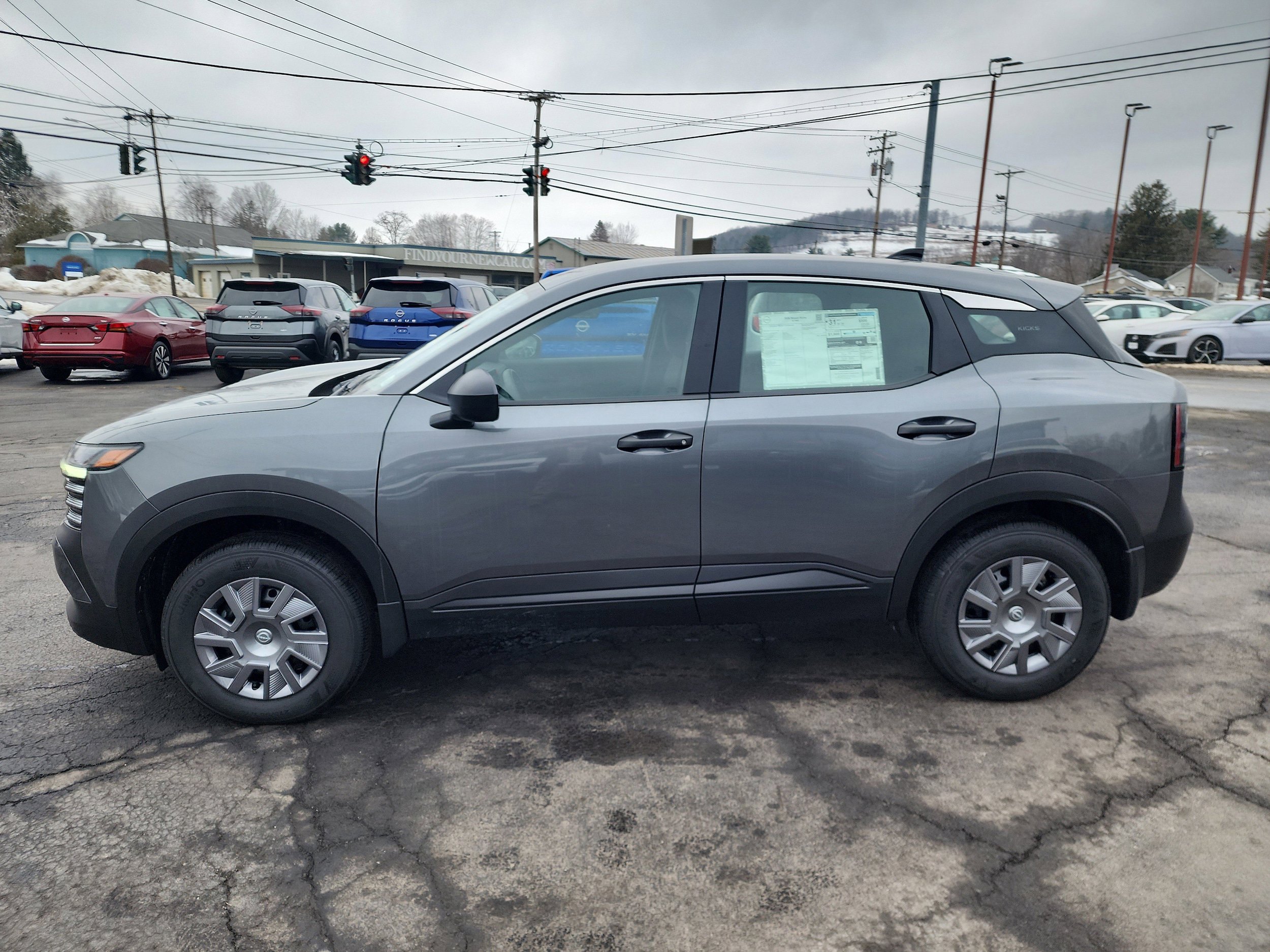 New 2026 Nissan Kicks S FWD image 5