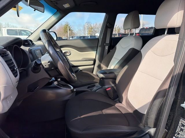 Used 2019 Kia Soul image 16