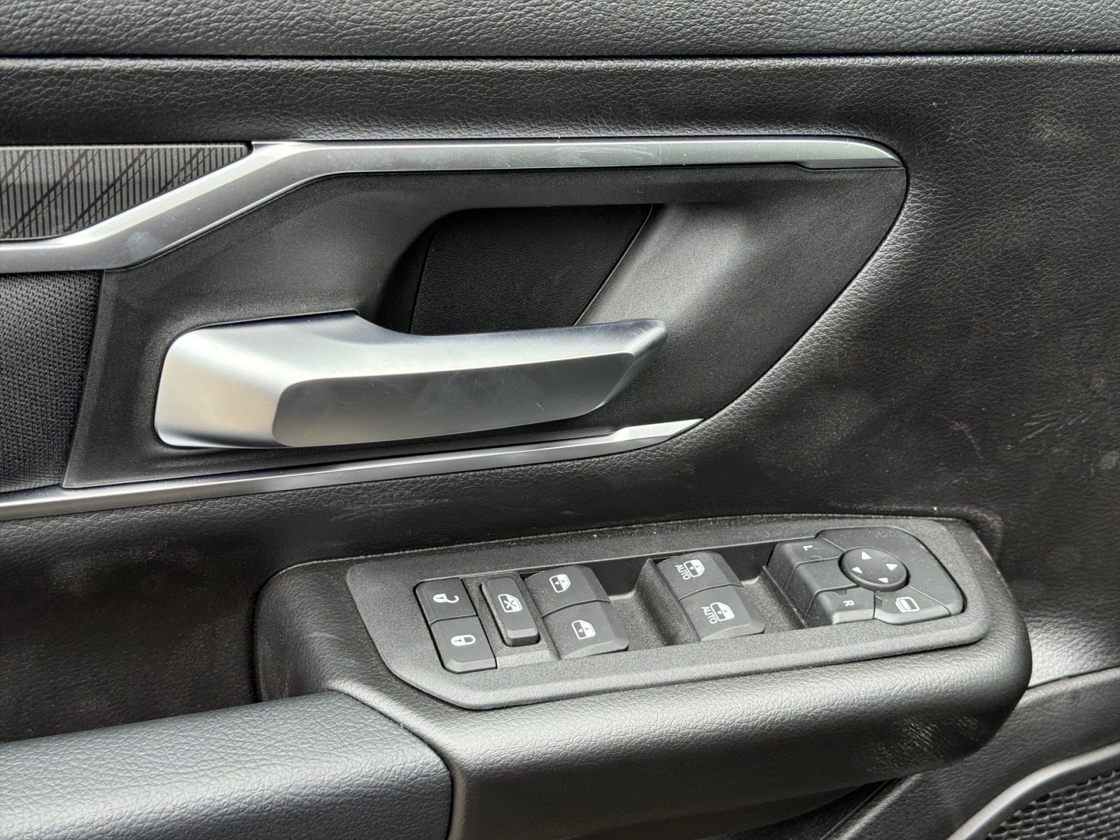 New 2026 RAM 1500 Big Horn AWD/4WD image 15