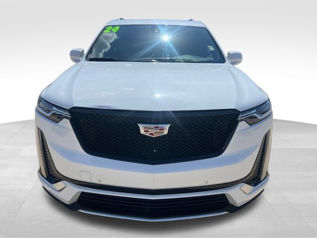 Certified 2024 Cadillac XT6 Luxury AWD/4WD image 9
