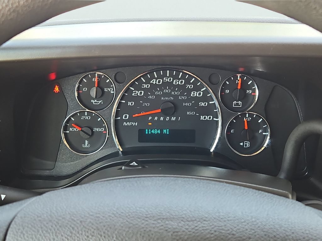 Certified 2024 Chevrolet Express 2500 w/ Driver Convenience Package RWD image 24