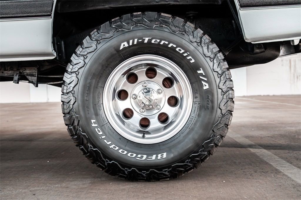 Used 1988 Dodge Ramcharger 4WD image 38