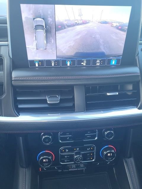 Used 2021 Chevrolet Suburban RST w/ Luxury Package image 4