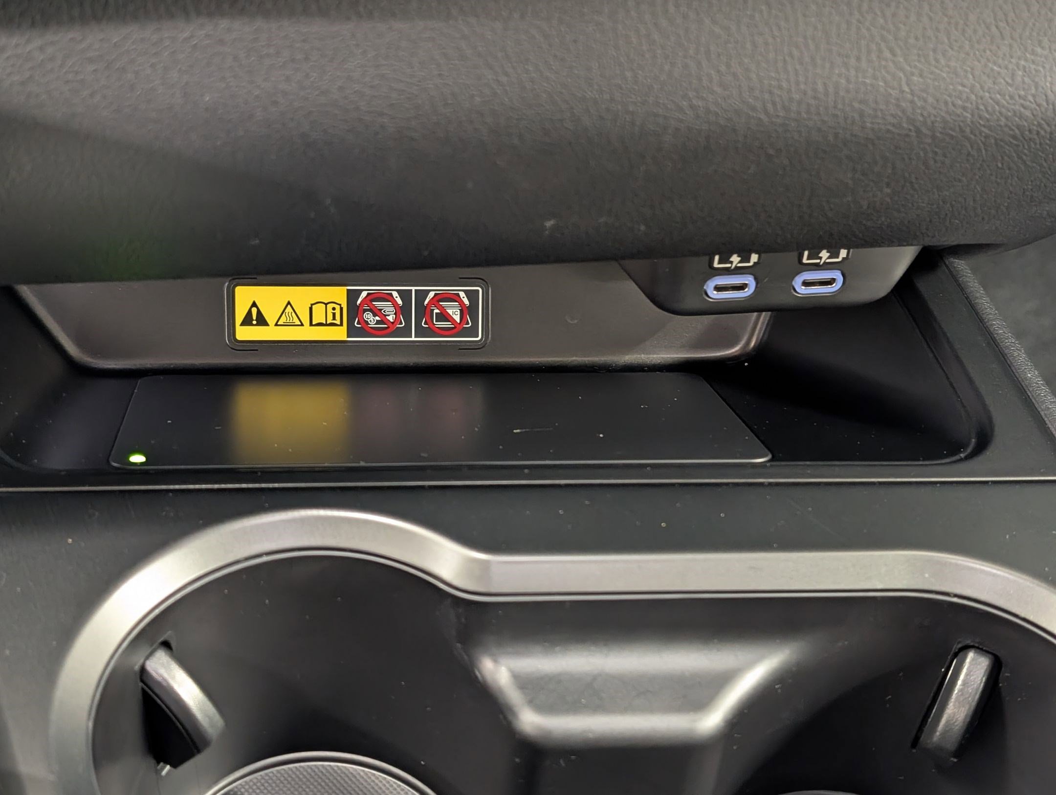 Used 2025 Lexus UX 300h FWD image 28