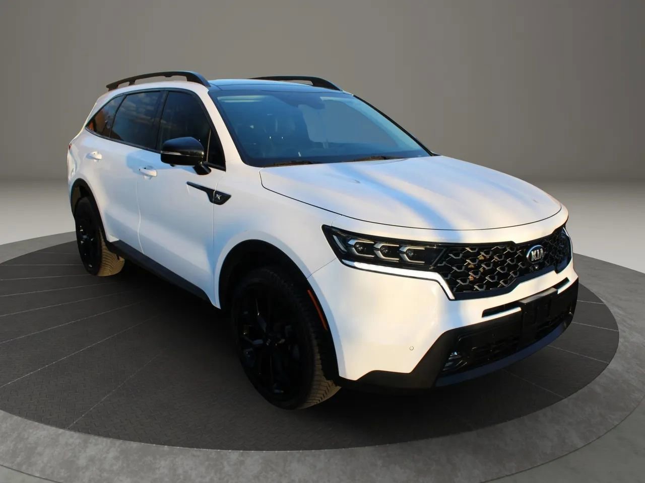 Used 2021 Kia Sorento SX Prestige image 3