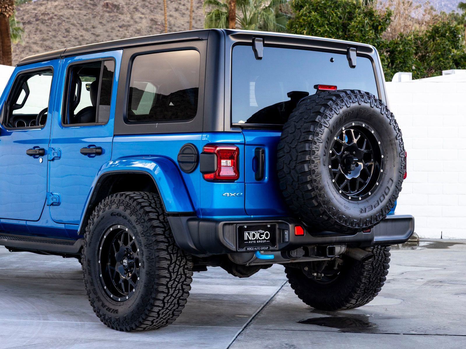 Used 2023 Jeep Wrangler Unlimited Sahara image 7