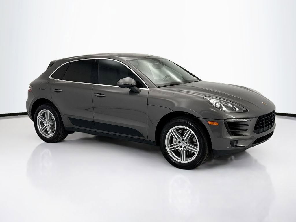 Used 2015 Porsche Macan S AWD/4WD image 3