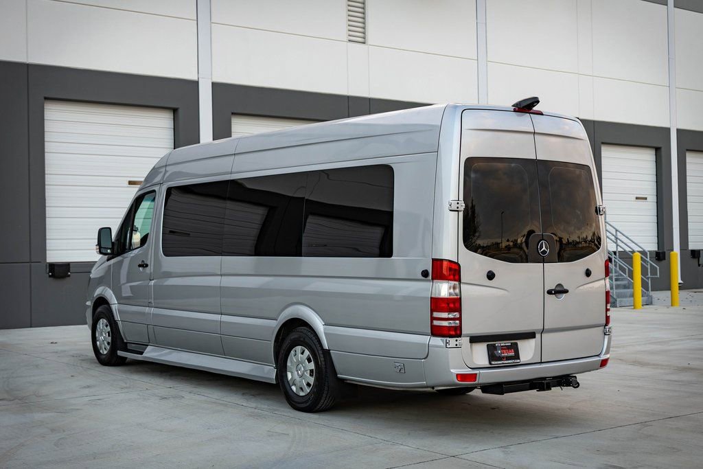 Used 2015 Mercedes-Benz Sprinter 2500 image 5