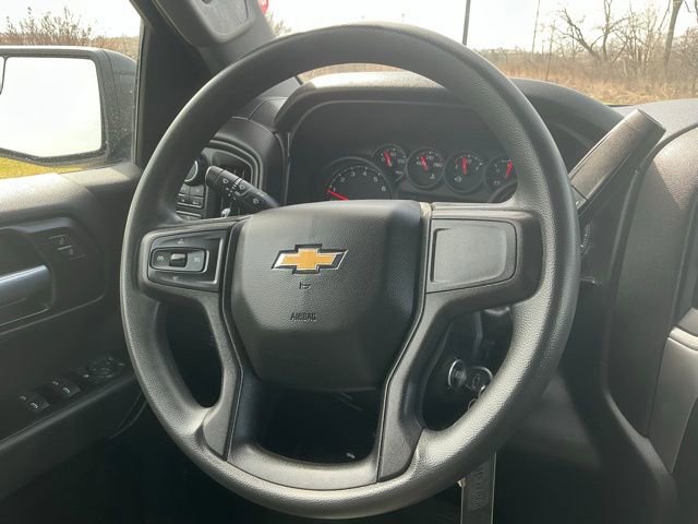 Used 2021 Chevrolet Silverado 1500 Custom image 17