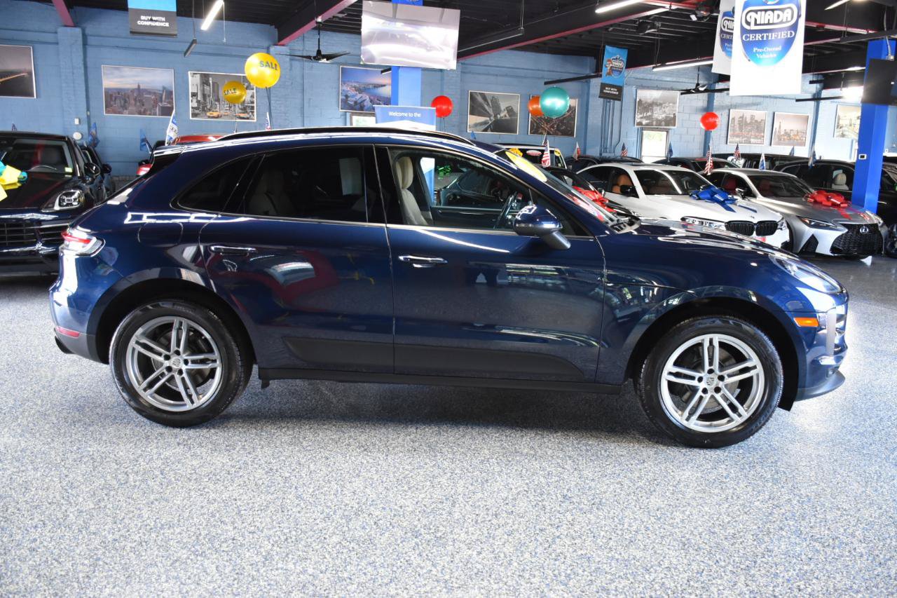 Used 2019 Porsche Macan AWD/4WD image 2