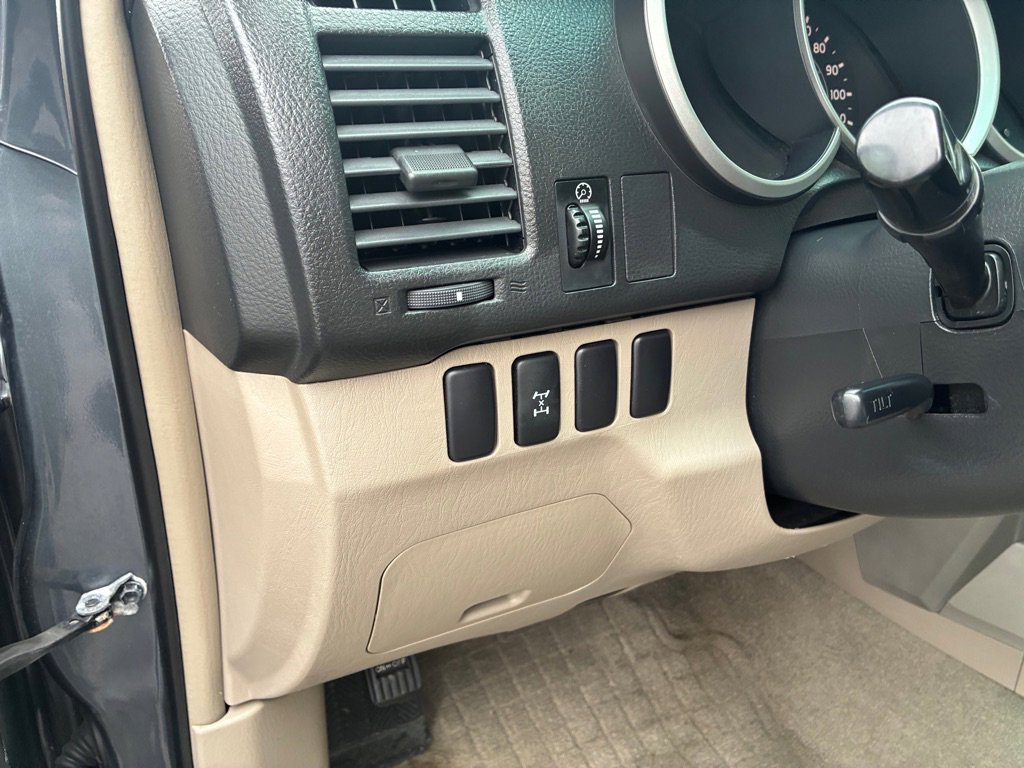 Used 2007 Toyota 4Runner SR5 image 26