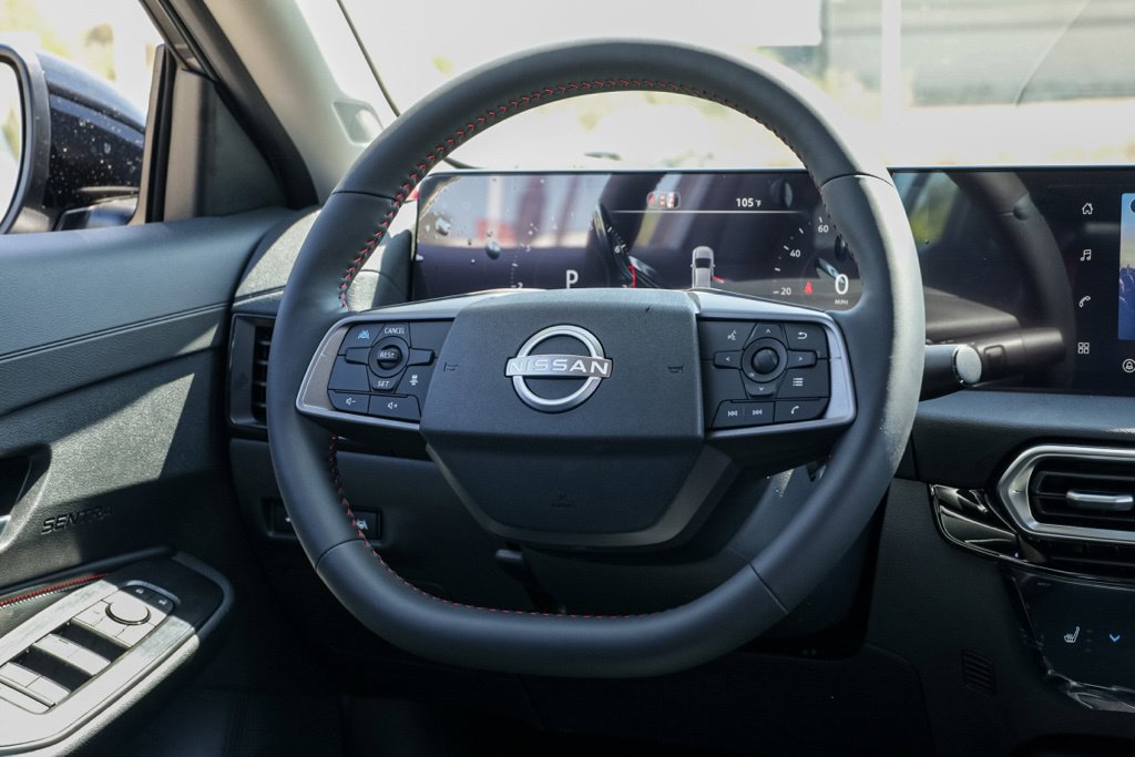 New 2027 Nissan Sentra SR FWD image 25