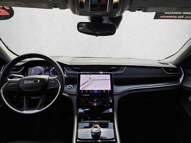 Used 2023 Jeep Grand Cherokee Limited RWD image 20