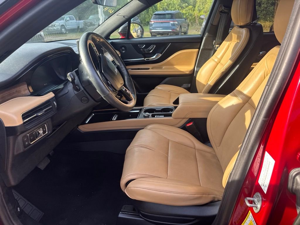 Certified 2023 Lincoln Corsair Grand Touring w/ Equipment Group 302A AWD/4WD image 6