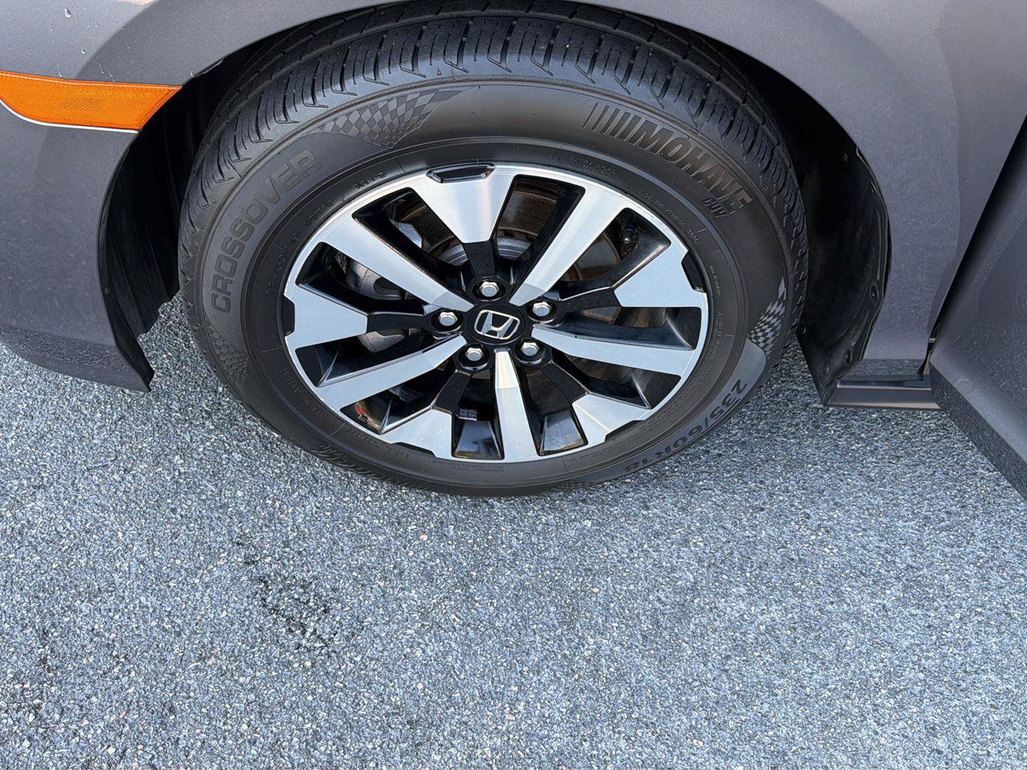 Used 2025 Honda Odyssey EX-L image 35