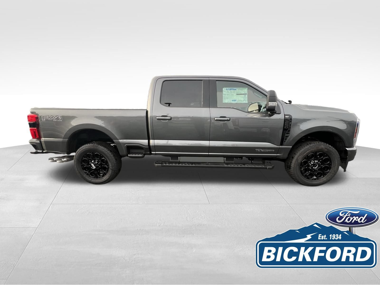New 2026 Ford F250 XLT w/ XLT Premium Package AWD/4WD image 4